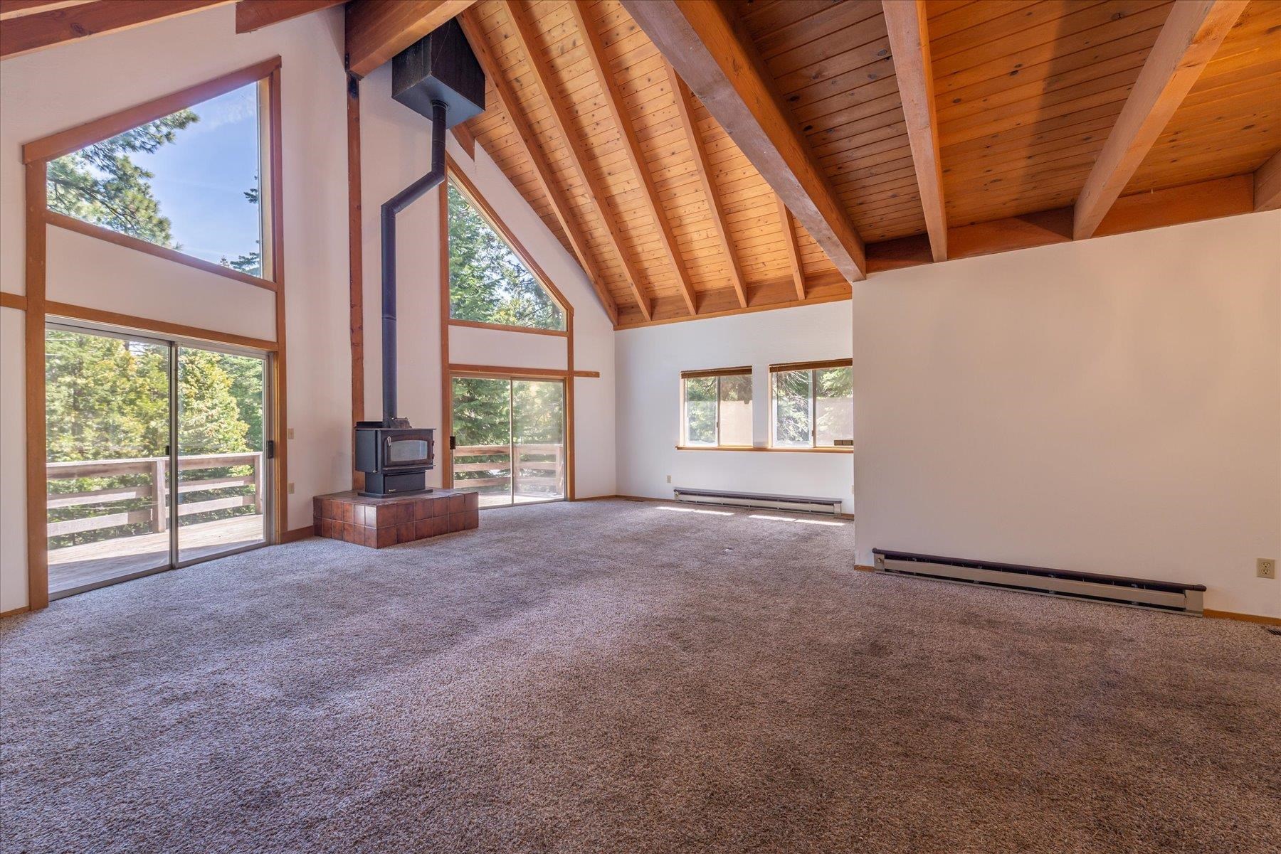 560 Old County Road Carnelian Bay, CA 96140 - Photo 7 of 23 Gallery Image 7