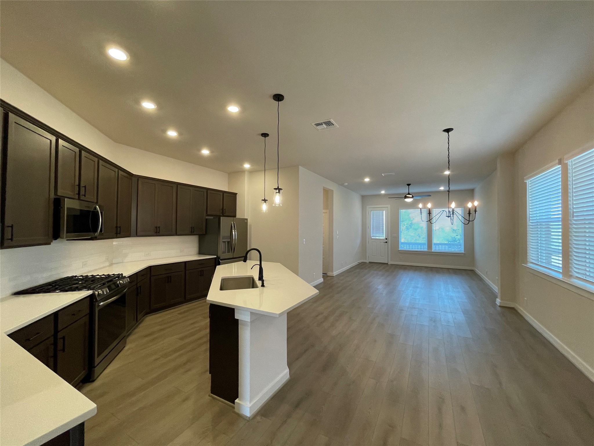 128 Radnor Road New Braunfels, TX 78130 - Photo 6 of 22 Gallery Image 6