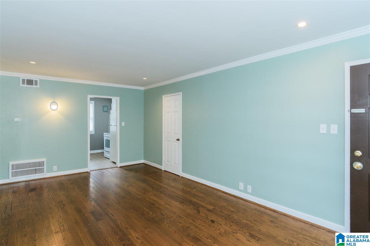 203 Fox Hall Road, Unit 203C Birmingham, AL 35213 - Photo 6 of 21