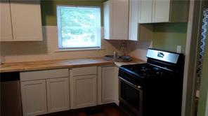 6426 Mendenhall Road Indianapolis, IN 46221 - Photo 3 of 25 Gallery Image 3