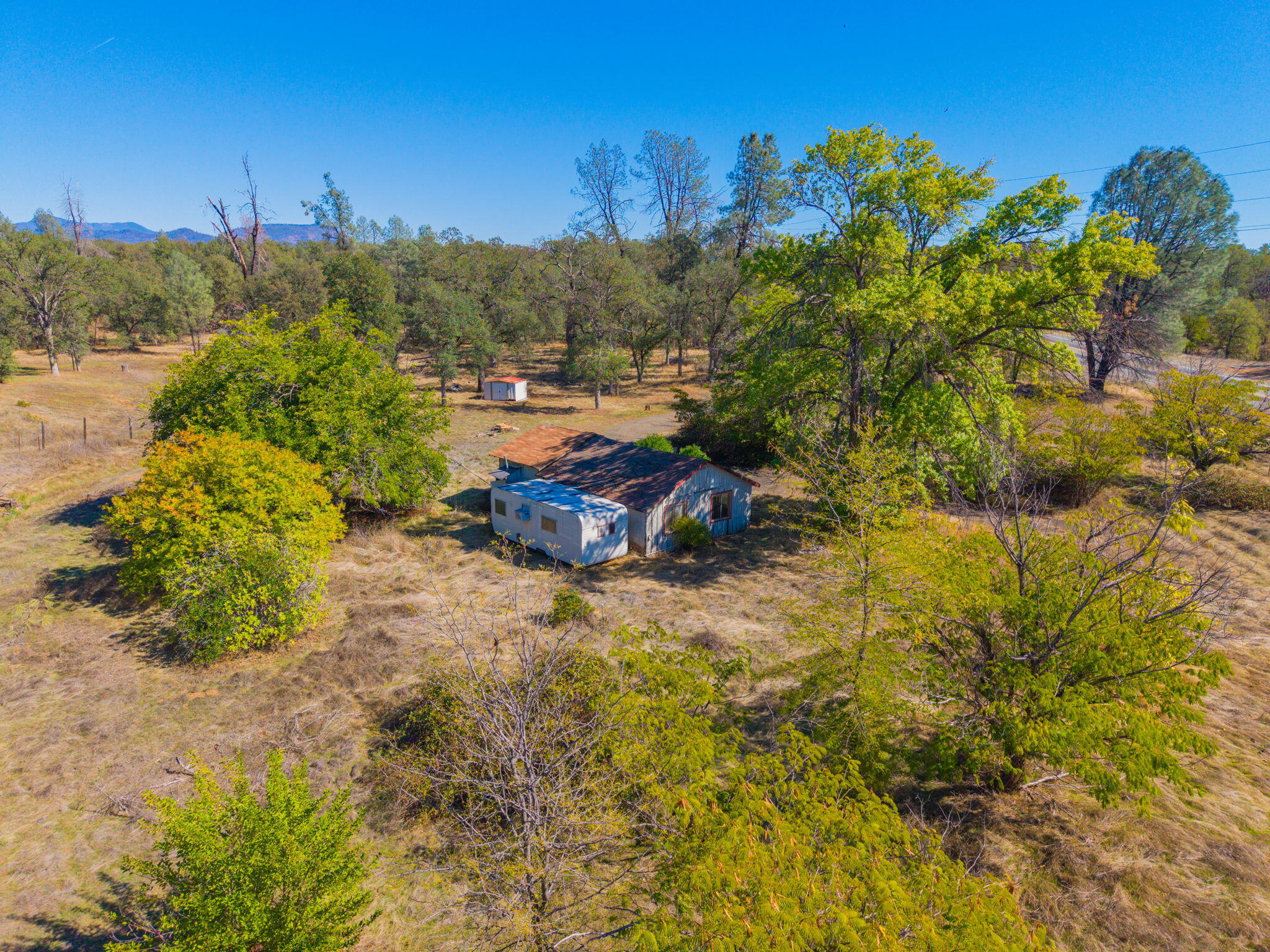 6298 Oasis Road Redding, CA 96003 - Photo 28 of 33 27-web-or-mls-IMG-27
