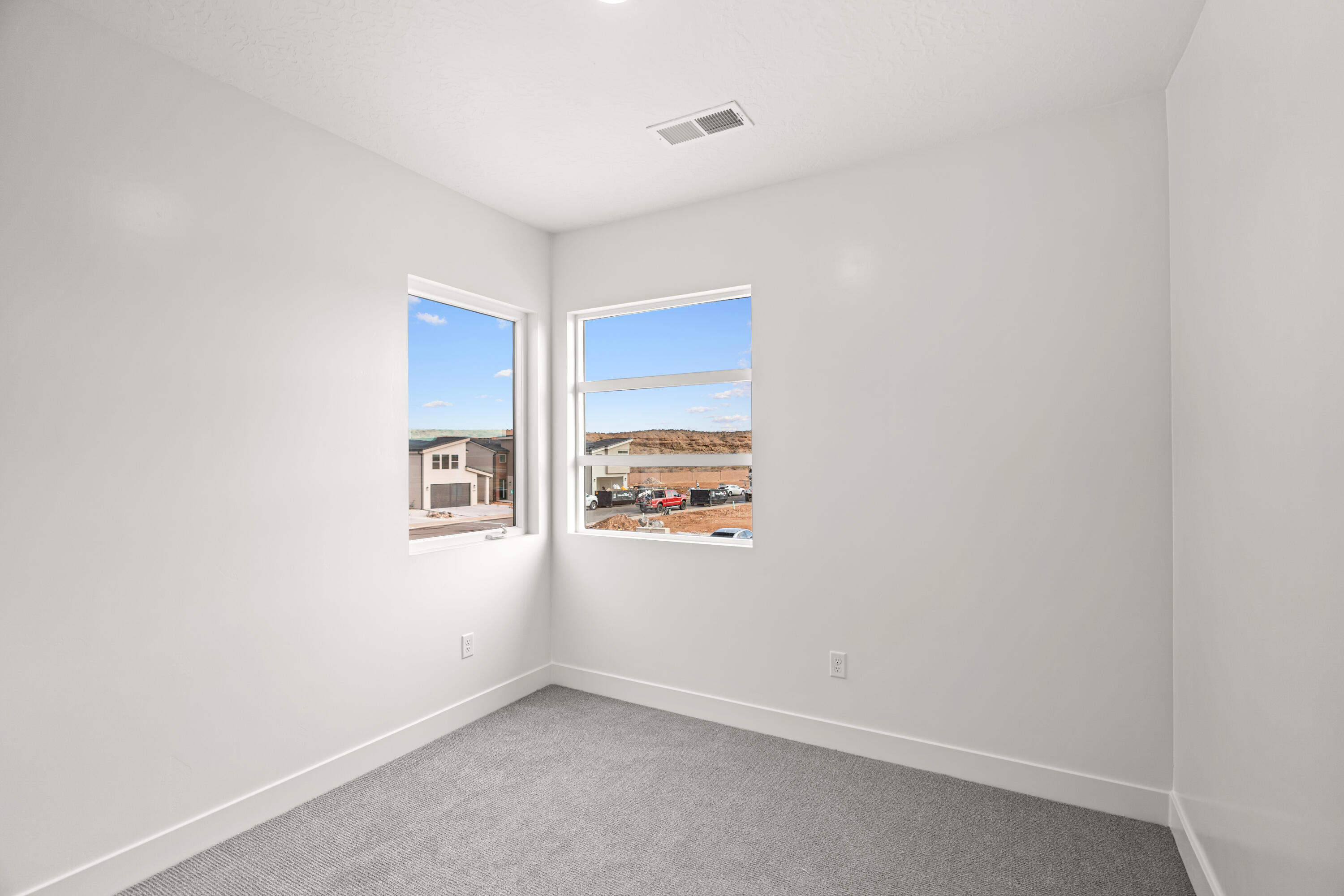 324 Desert Reflection Street St. George, UT 84790 - Photo 28 of 29 DSC02032