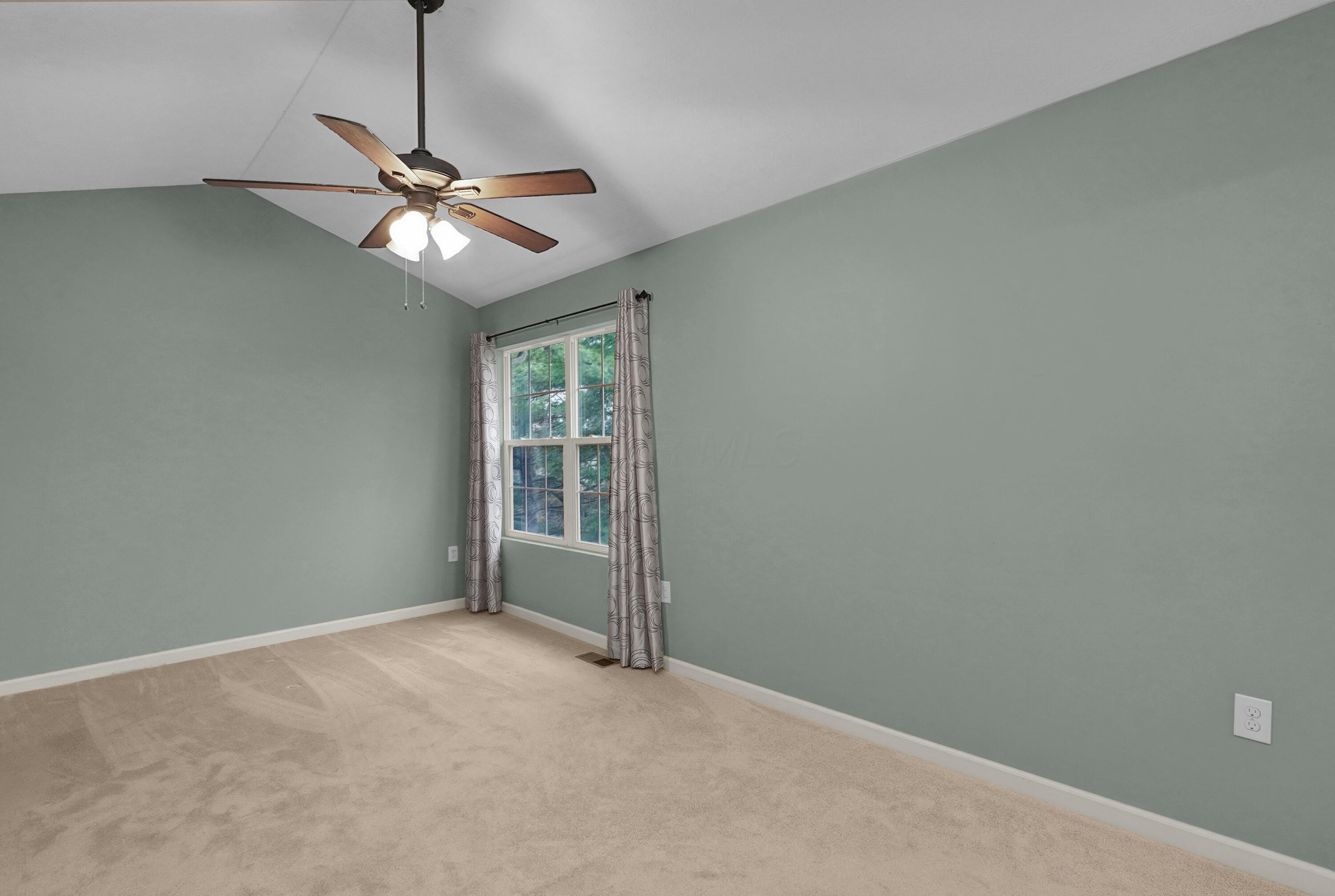 8311 Bruntsfield Road Columbus, OH 43235 - Photo 21 of 47 Owners Suite