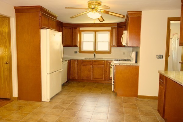 31 Stearns Road Boston, MA 02132 - Photo 3 of 28 Gallery Image 3