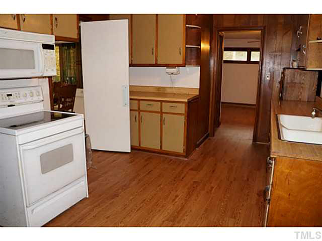 134 Log Barn Road Pittsboro, NC 27312 - Photo 12 of 25 Gallery Image 12