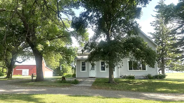 $295,000 | 5010 20th Street Southwest, Montevideo, MN 56265