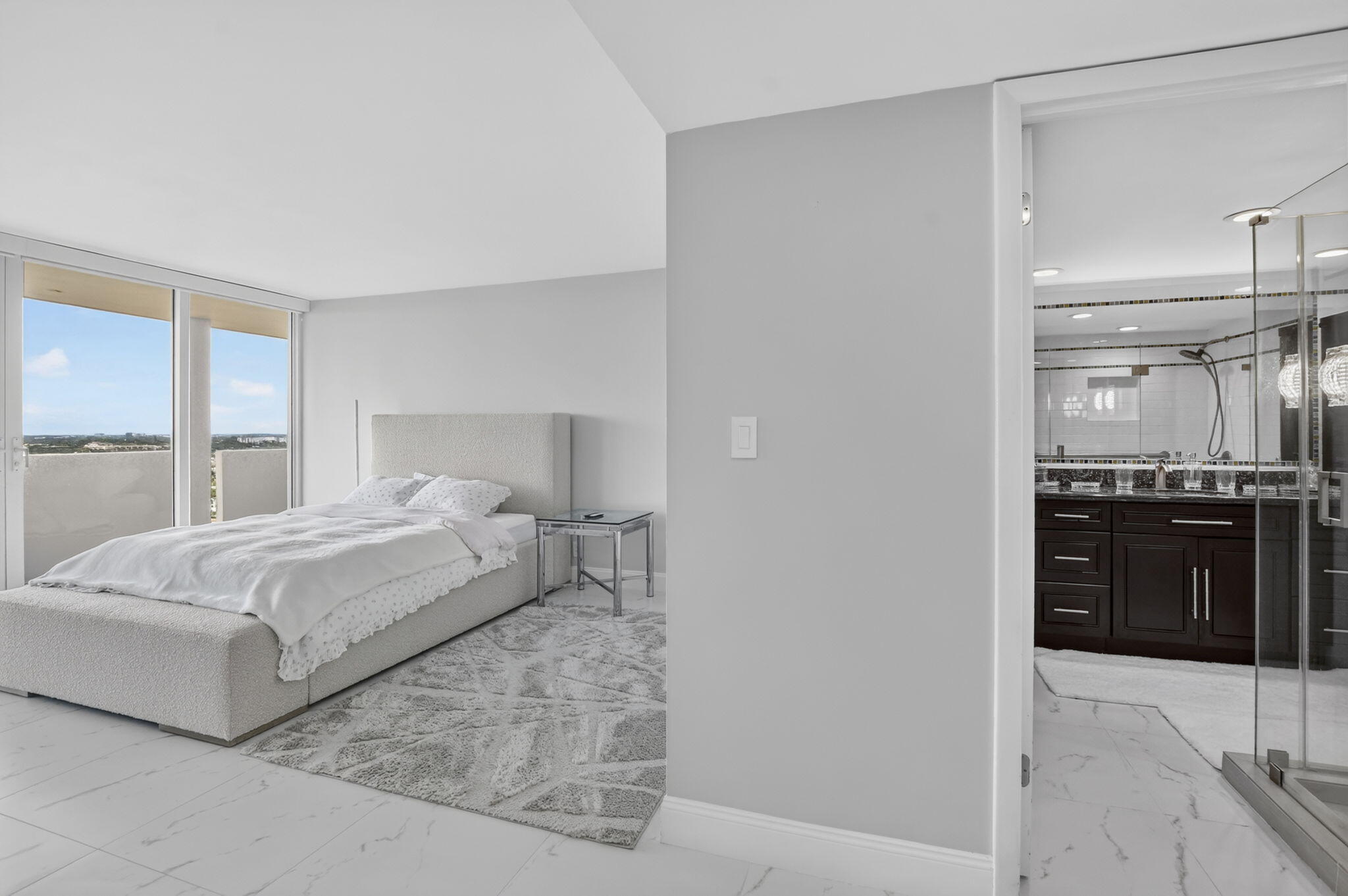 2000 South Ocean Boulevard, Unit 16B Boca Raton, FL 33432 - Photo 16 of 75 Primary Suite