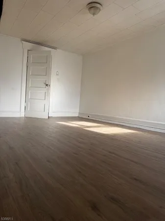 $1,500 | 123 Cherry Street, Unit 3, Elizabeth, NJ 07202