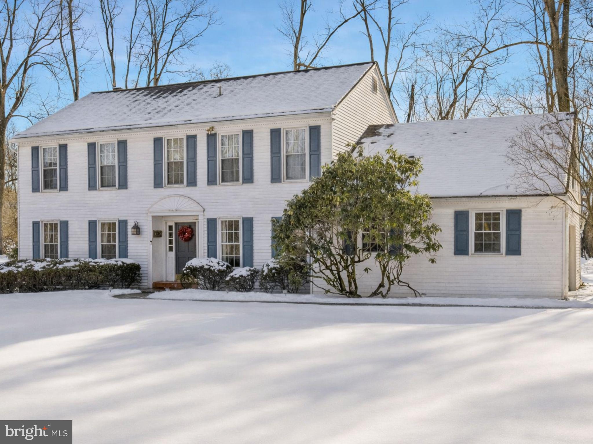 575 Woodhaven Road West Chester, PA 19382 - Photo 2 of 56