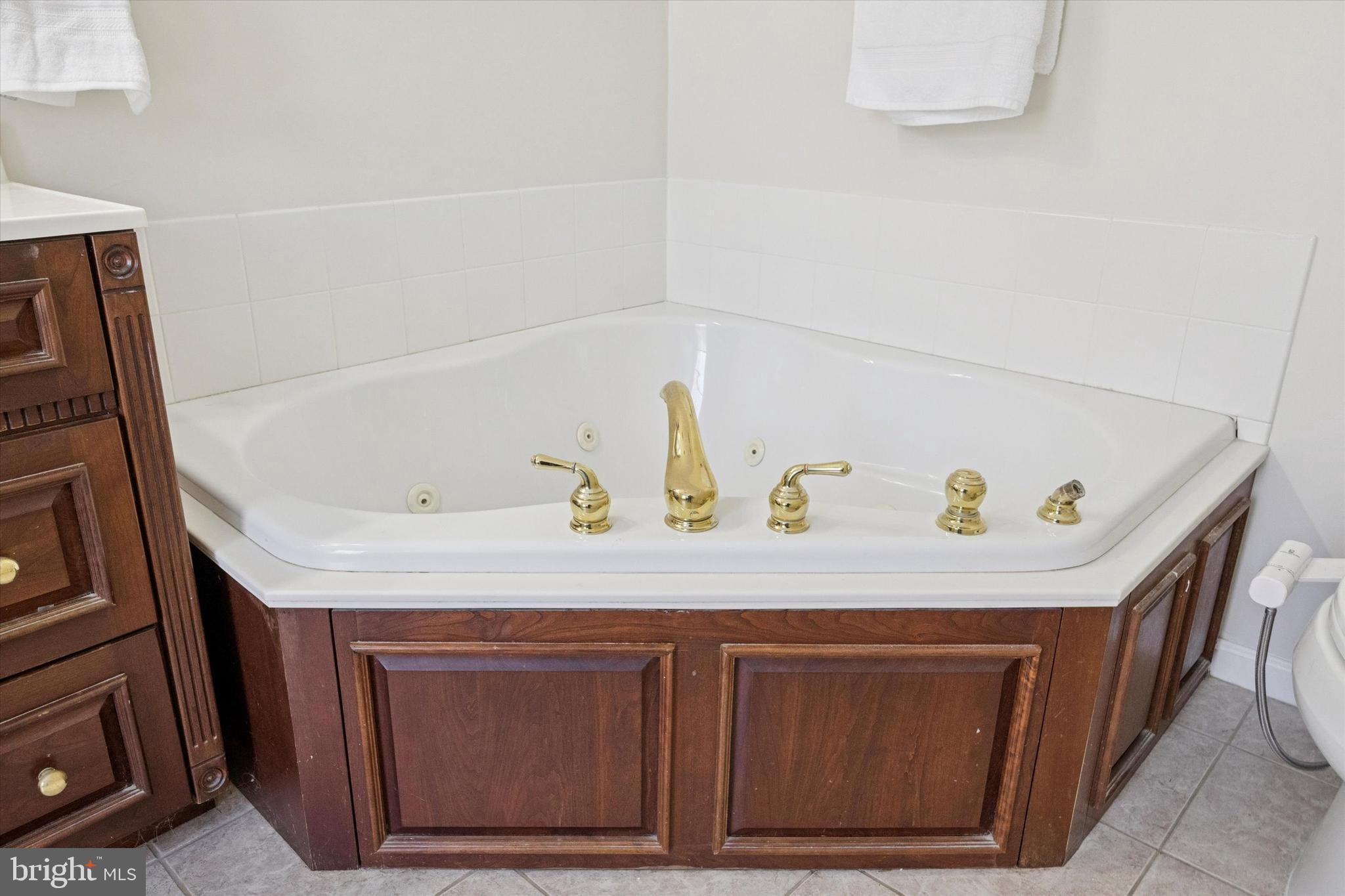 575 Woodhaven Road West Chester, PA 19382 - Photo 28 of 56