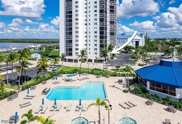 $540,000 | 4745 Estero Boulevard, Unit 104, Fort Myers Beach, FL 33931