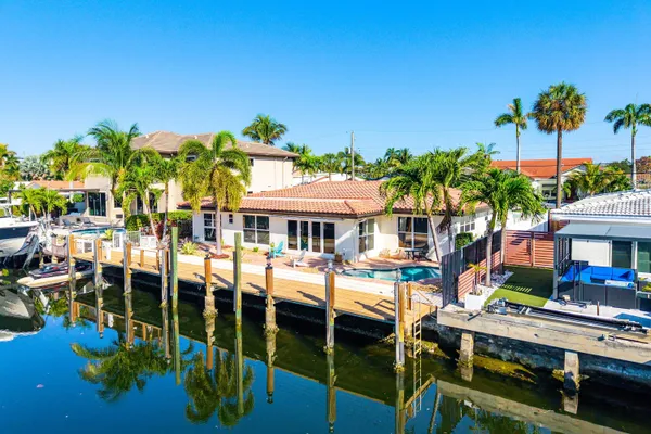 $6,250 | 2524 Southeast 9th Street, Pompano Beach, FL 33062