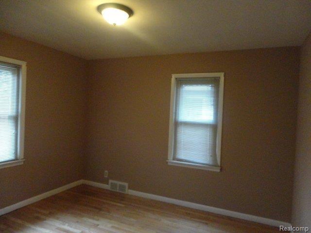 3501 Harding Street Dearborn, MI 48124 - Photo 6 of 15 BDR2.JPG