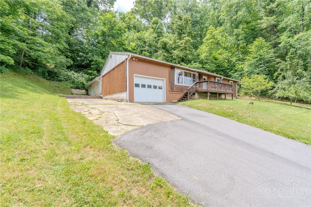84 English Road Spruce Pine, NC 28777 - Photo 21 of 23