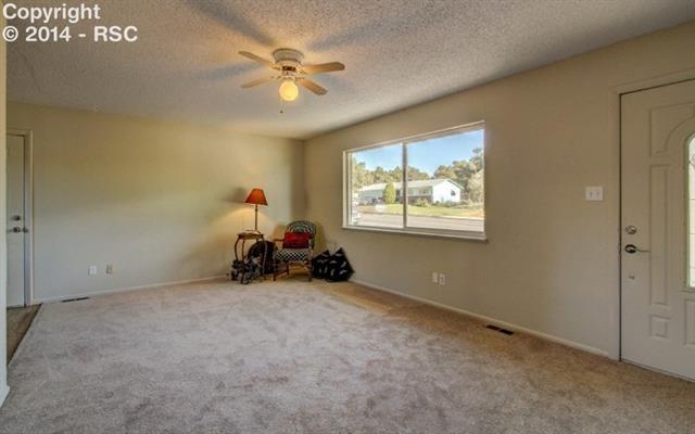 2214 Monterey Road Colorado Springs, CO 80910 - Photo 3 of 20