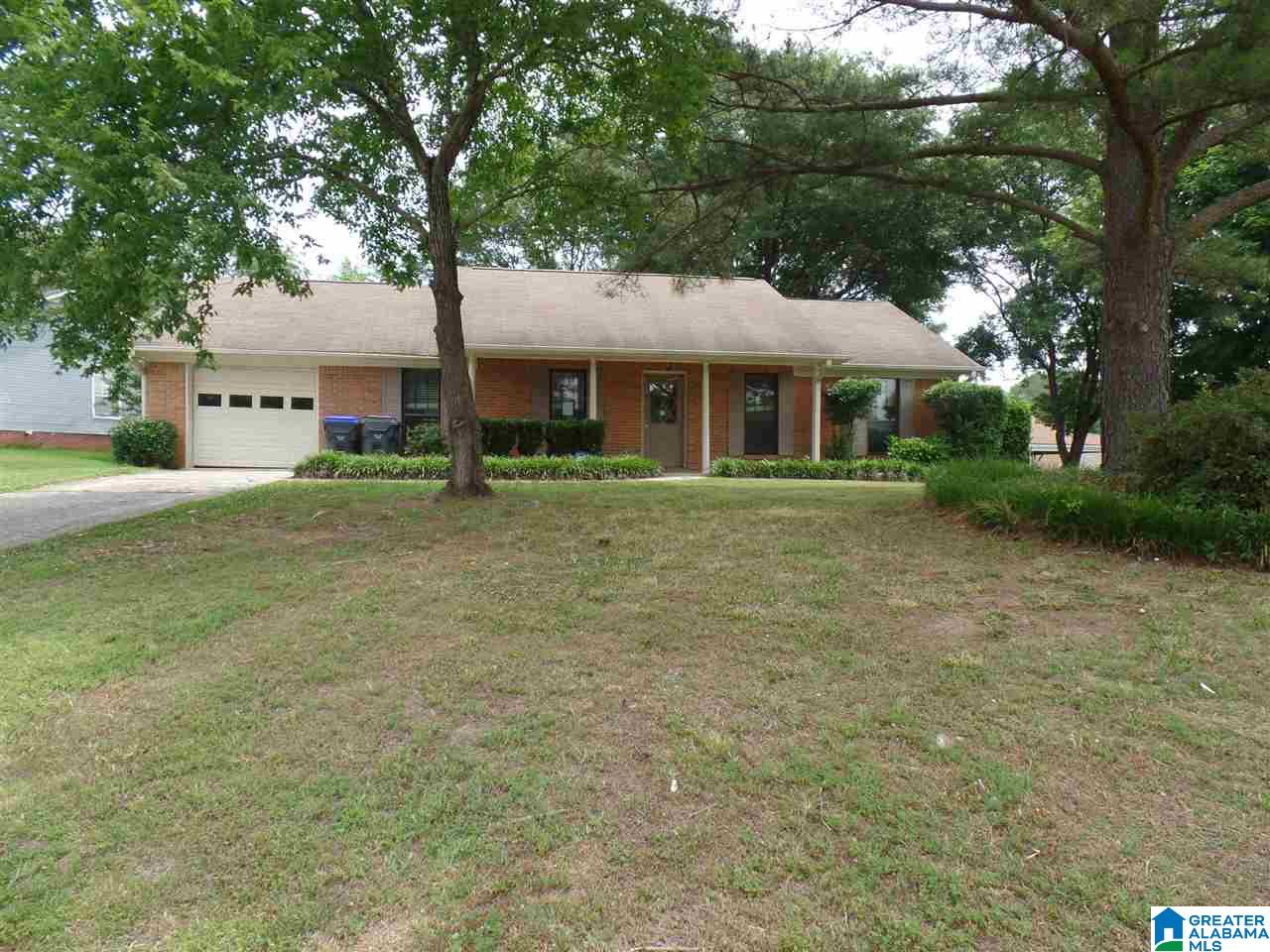 100 Dolphin Court Alabaster, AL 35007 - Photo 1 of 14
