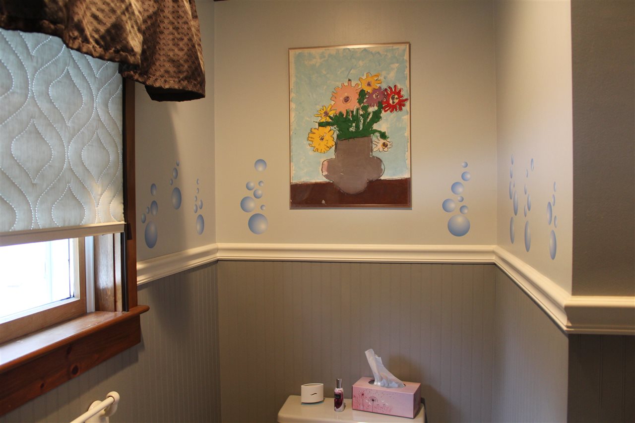 2 Victoria Drive Rockingham, VT 05101 - Photo 17 of 36 Gallery Image 17