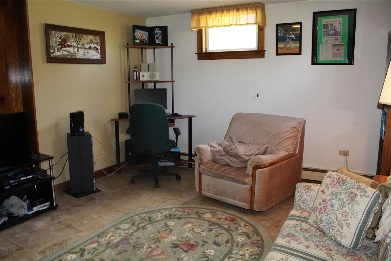 2 Victoria Drive Rockingham, VT 05101 - Photo 20 of 36 Gallery Image 20
