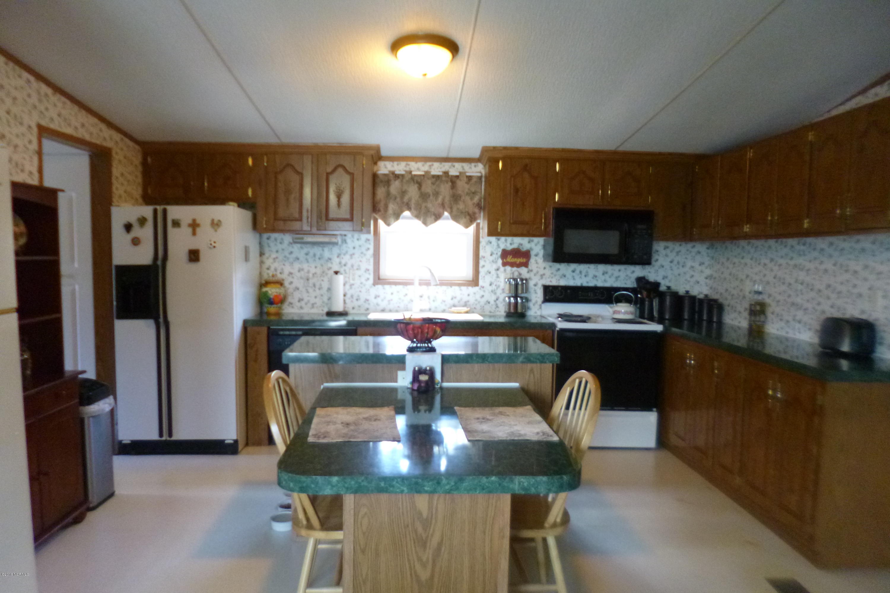 9372 Wildcat Road Ivanhoe, NC 28447 - Photo 20 of 23 P1090916