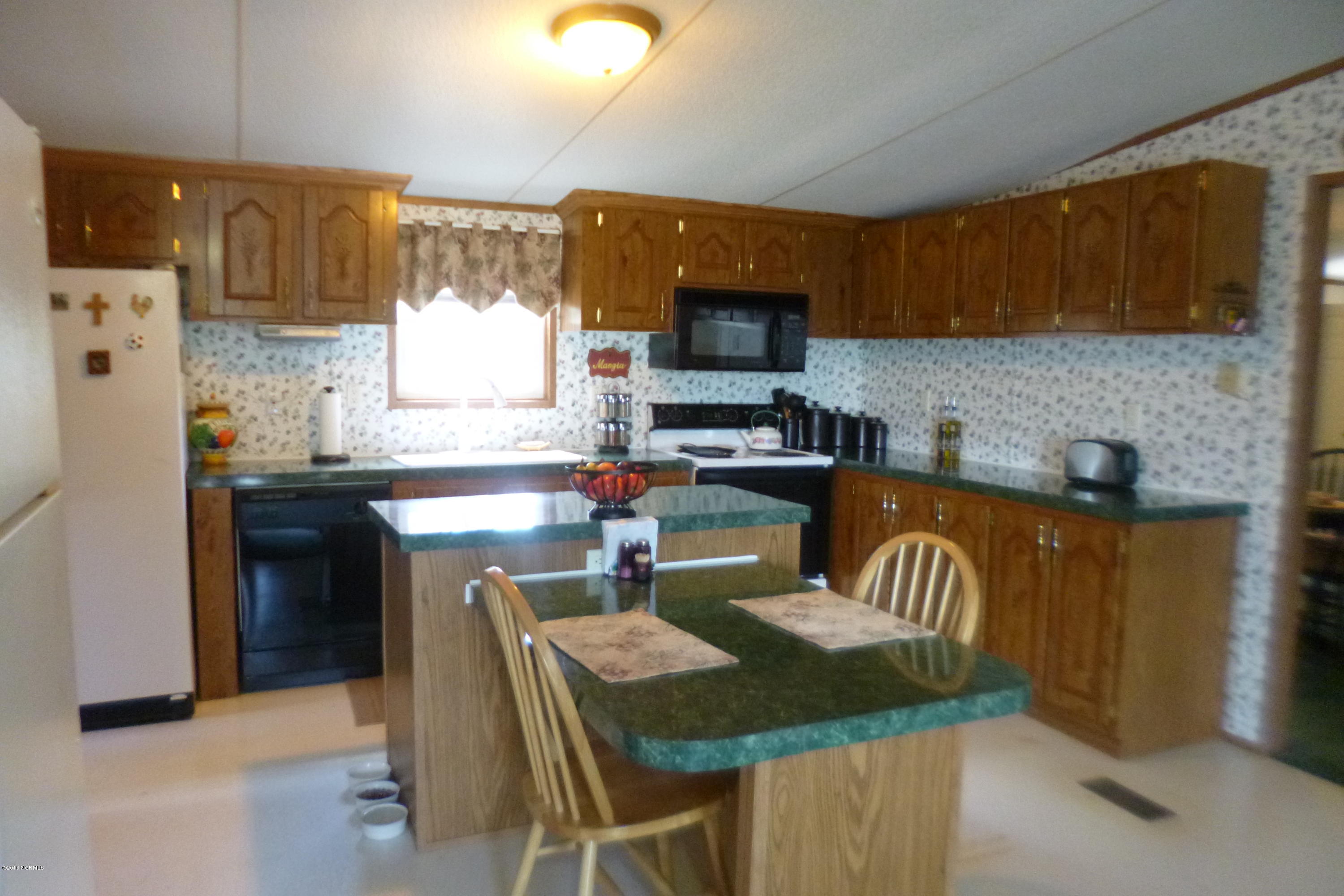 9372 Wildcat Road Ivanhoe, NC 28447 - Photo 21 of 23 P1090917