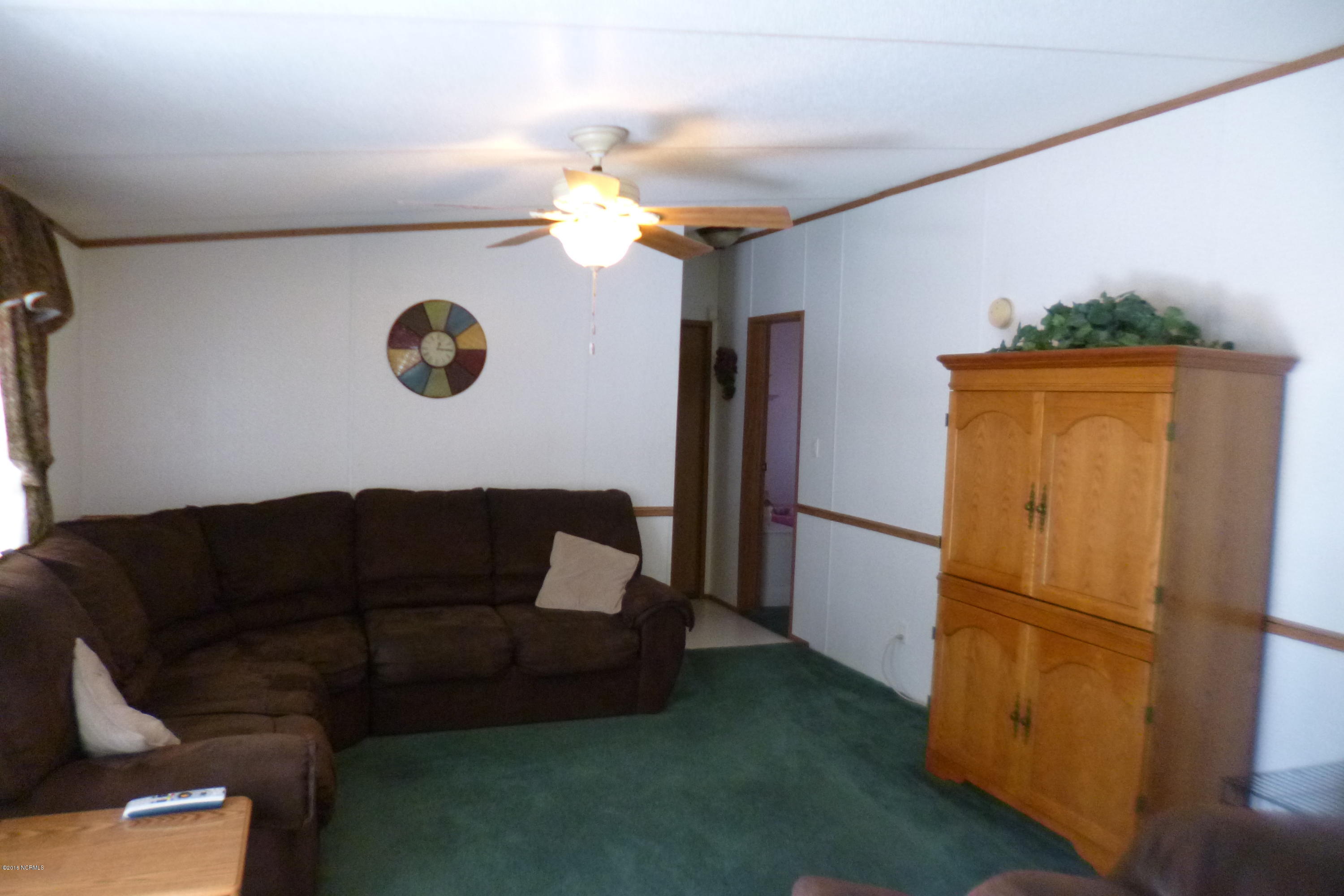 9372 Wildcat Road Ivanhoe, NC 28447 - Photo 5 of 23 P1090897