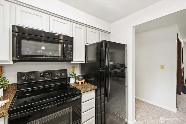 $498,000 | 200 Mountain Park Boulevard Southwest, Unit A204, Issaquah, WA 98027