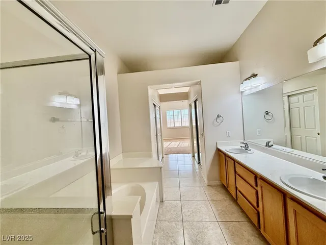 $1,899 | 273 Kyland Cove Avenue, Las Vegas, NV 89123