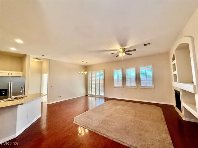 $1,899 | 273 Kyland Cove Avenue, Las Vegas, NV 89123