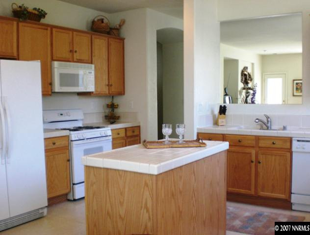 1688 Rocky Cove Lane Reno, NV 89521 - Photo 5 of 7 Photo 5