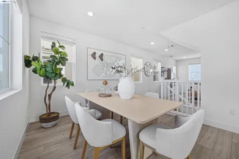 $1,250,000 | 9137 Seawind Way, Newark, CA 94560