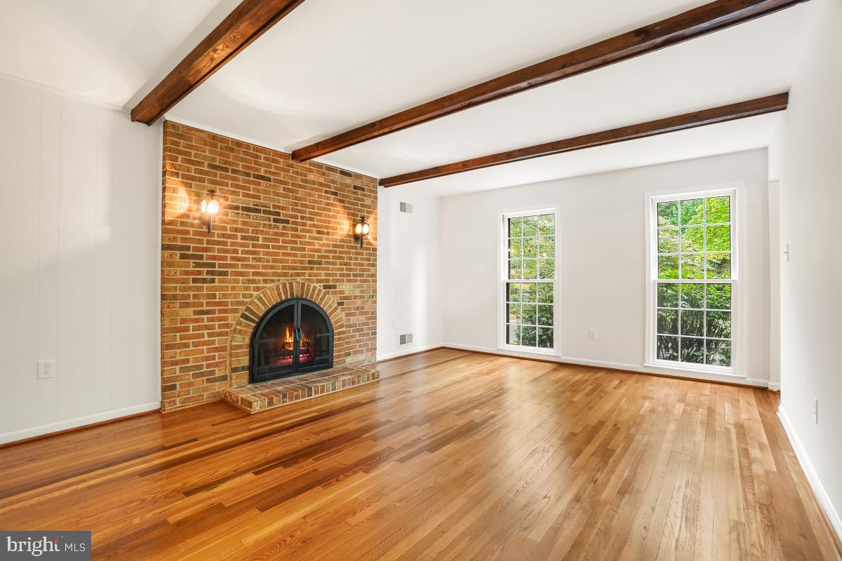 9126 Friars Road Bethesda, MD 20817 - Photo 15 of 32 Family Room