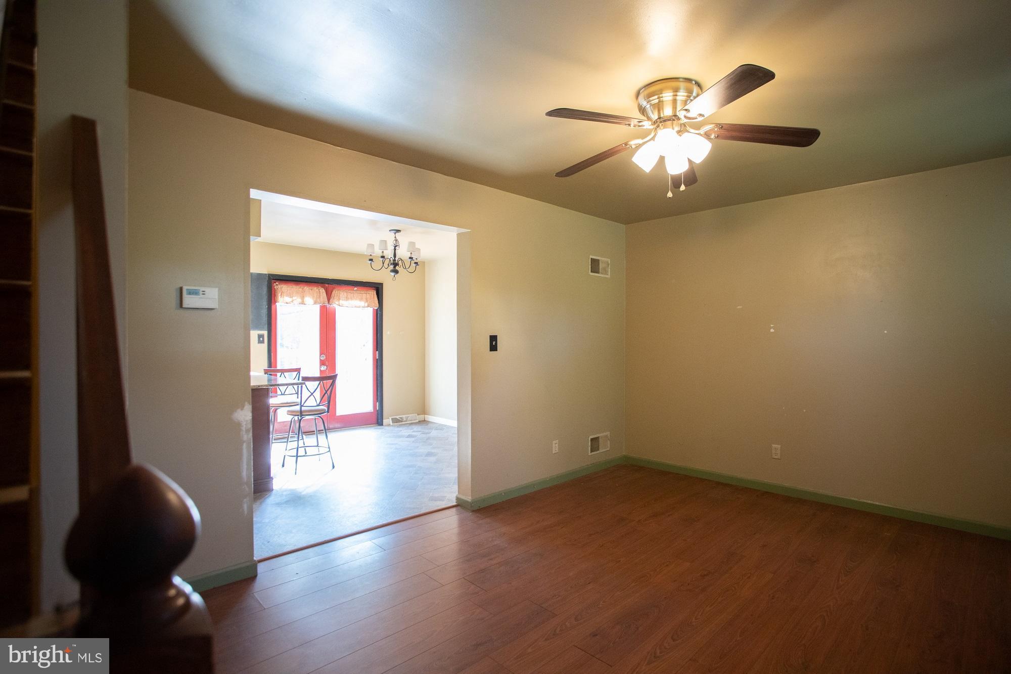491 Cinder Road New Providence, PA 17560 - Photo 7 of 40 Living Room