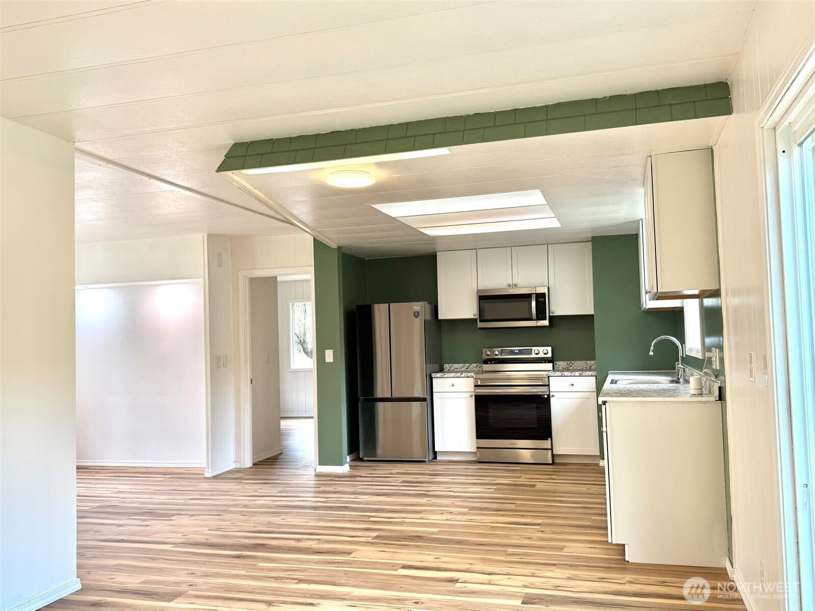 22513 South Forest Loop Road Granite Falls, WA 98252 - Photo 13 of 39 Gallery Image 13