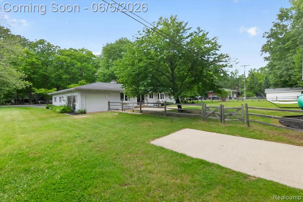 2083 Wells Road Dundee, MI 48131 - Photo 39 of 54