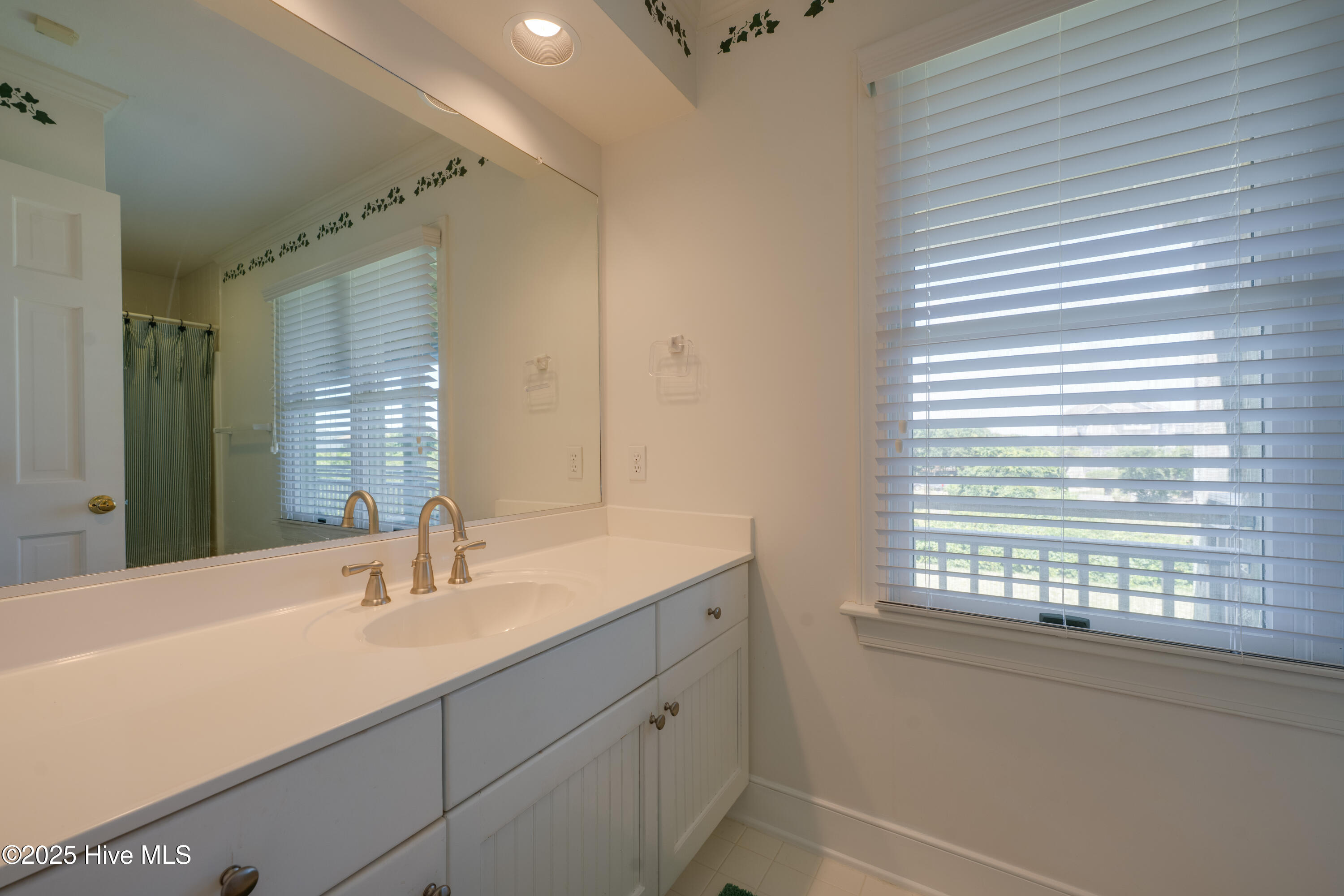 118 Rene Court Duck, NC 27949 - Photo 22 of 51 118 Rene Ct-35