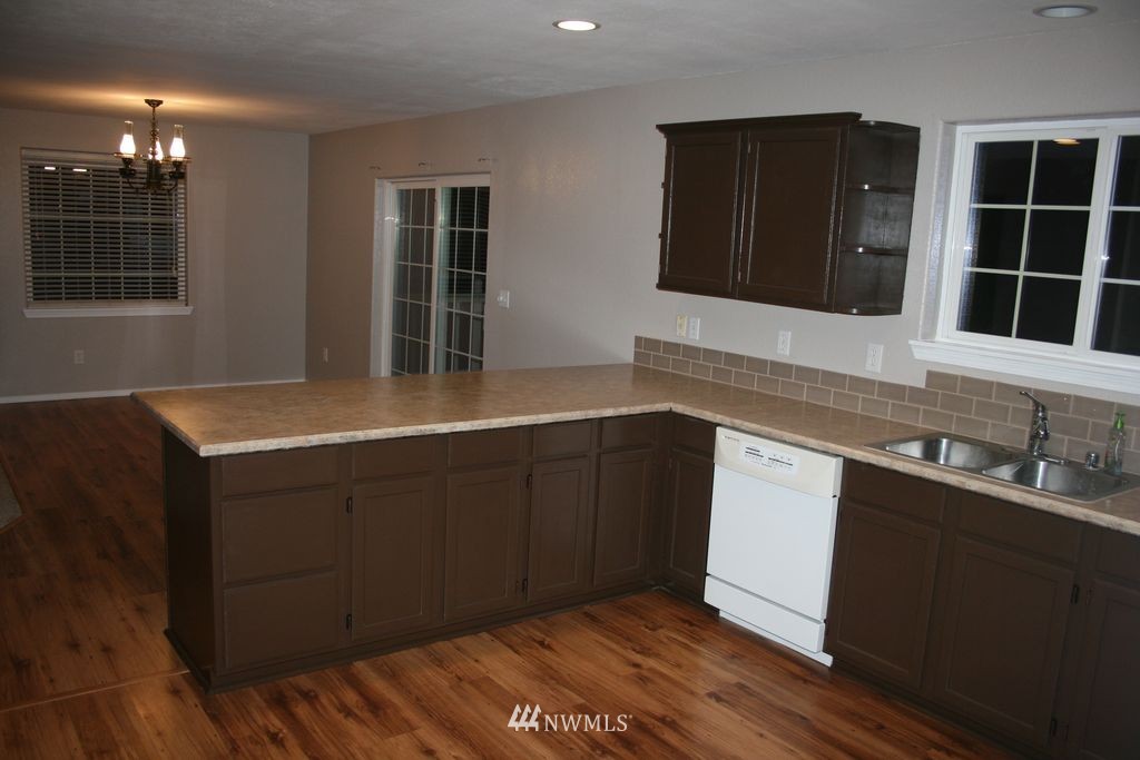 1283 Monte Elma Road Elma, WA 98541 - Photo 11 of 25 Gallery Image 11