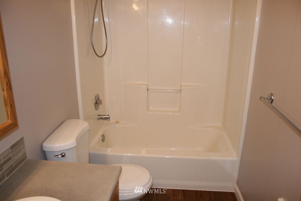 1283 Monte Elma Road Elma, WA 98541 - Photo 19 of 25 Gallery Image 19