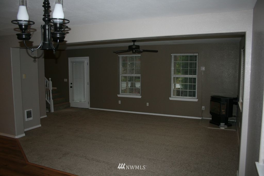 1283 Monte Elma Road Elma, WA 98541 - Photo 7 of 25 Gallery Image 7