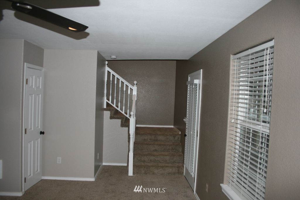 1283 Monte Elma Road Elma, WA 98541 - Photo 9 of 25 Gallery Image 9