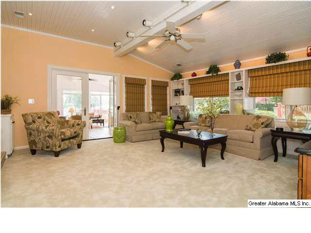 2570 Blue Springs Road Wilsonville, AL 35186 - Photo 10 of 32