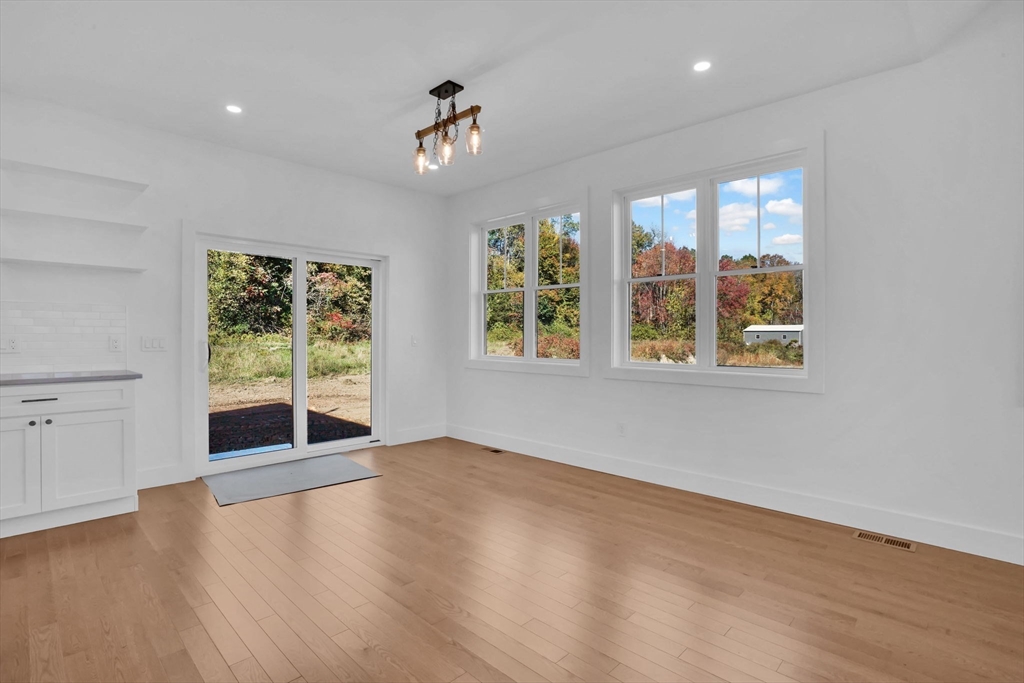 308 North Liberty Street Belchertown, MA 01007 - Photo 16 of 42