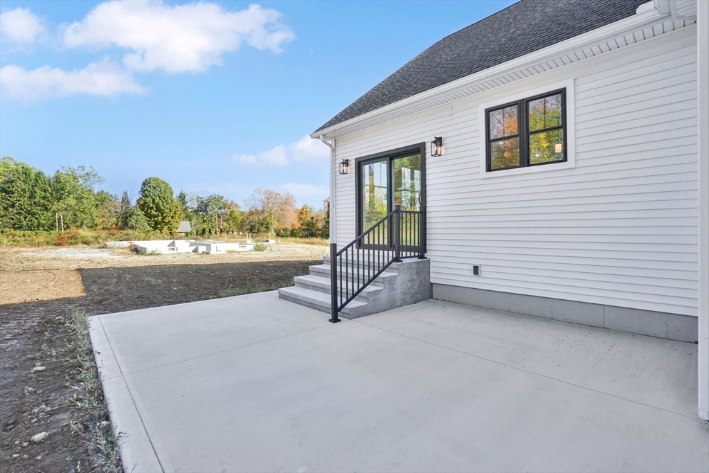 308 North Liberty Street Belchertown, MA 01007 - Photo 40 of 42