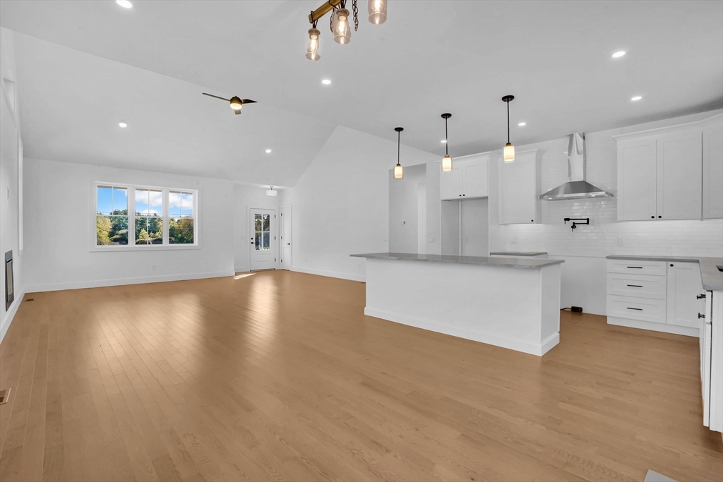 308 North Liberty Street Belchertown, MA 01007 - Photo 7 of 42