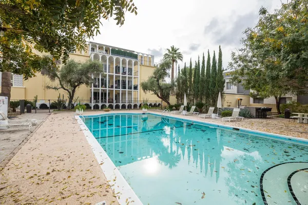 $2,900 | 6502 North Central Avenue, Unit A103, Phoenix, AZ 85012