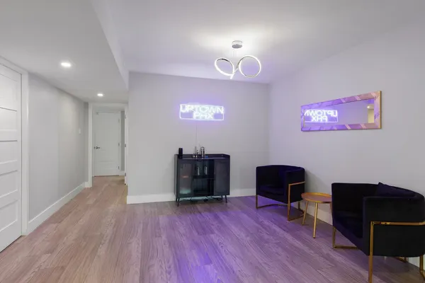 $2,900 | 6502 North Central Avenue, Unit A103, Phoenix, AZ 85012