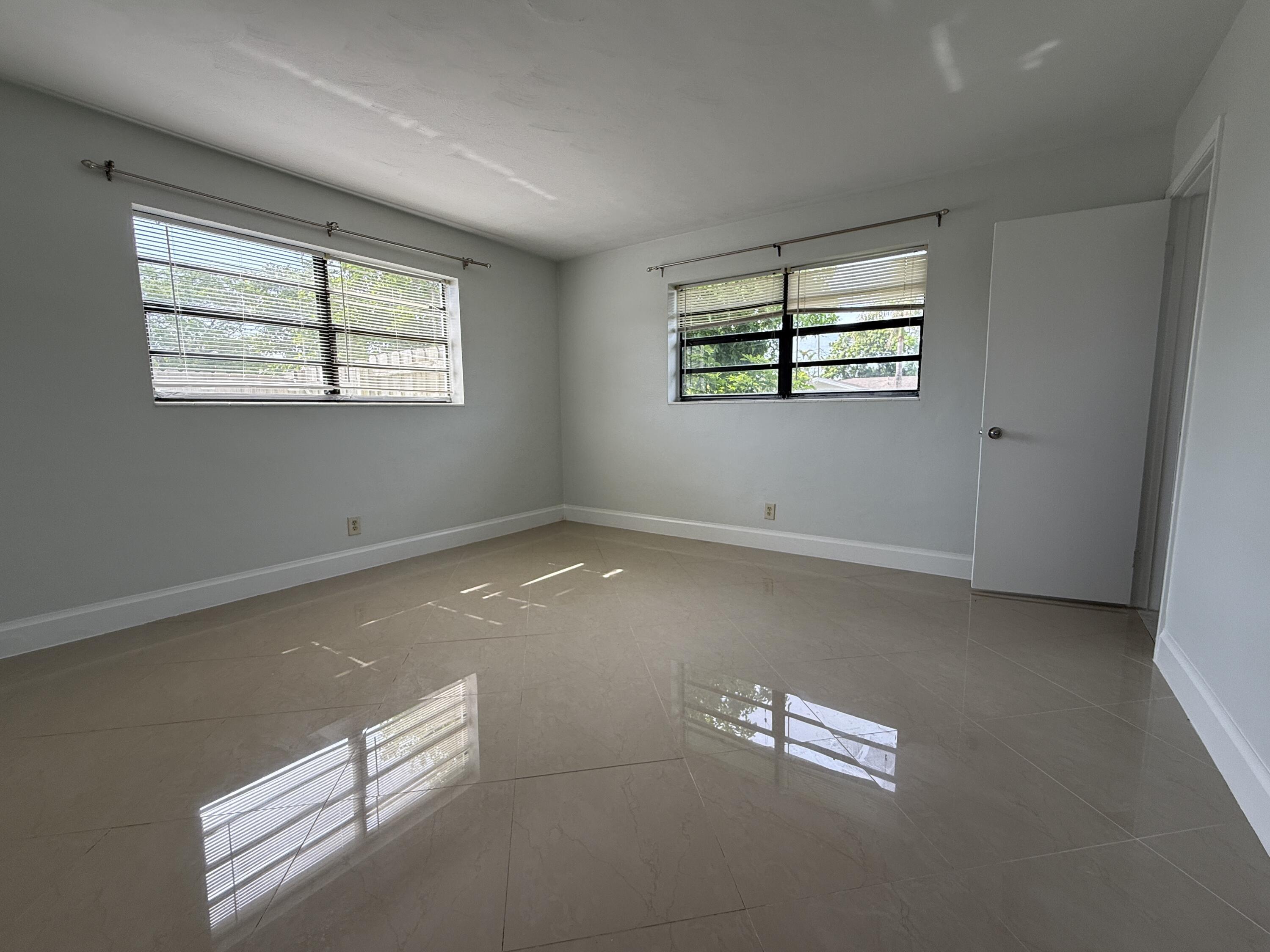 477 Northeast 35th Street Boca Raton, FL 33431 - Photo 16 of 35 Primary Bedroom