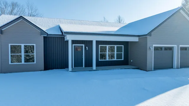 $469,900 | 37 Rockwood Estates, Windsor, ME 04363