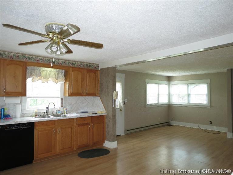 3378 Freiberger Road Floyds Knobs, IN 47119 - Photo 15 of 26 Gallery Image 15