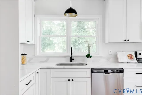 $475,000 | 704 South Nansemond Street, Richmond, VA 23221