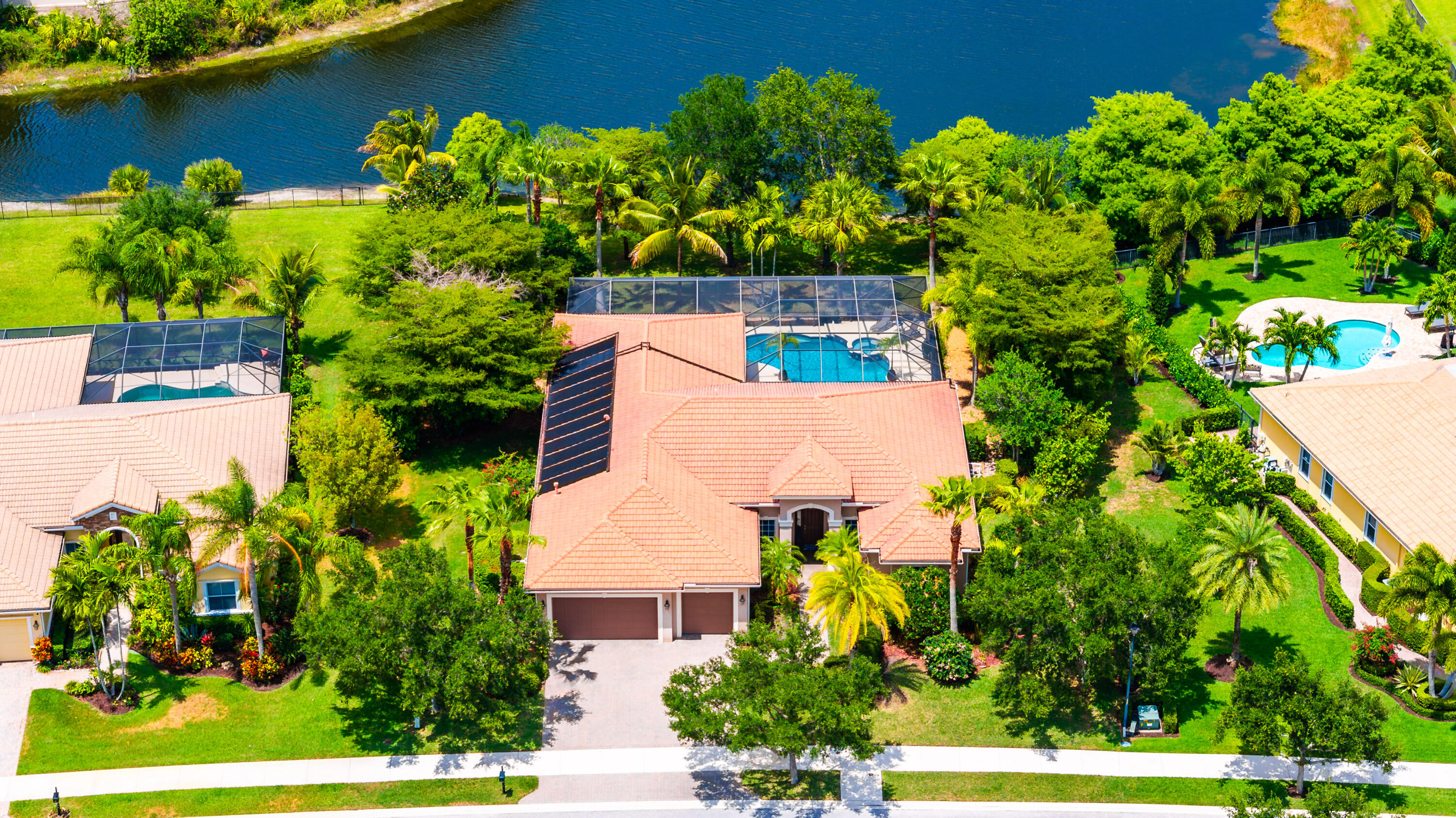 155 Southeast Ethan Terrace Stuart, FL 34997 - Photo 6 of 53 155 SE Ethan Terrace-MLS-2